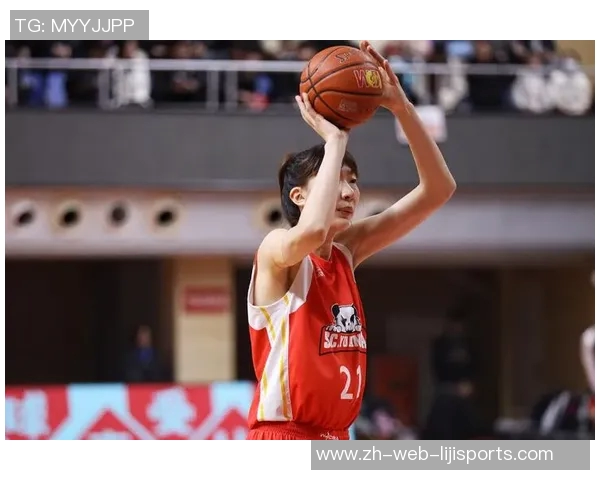 韩旭再获MVP荣誉场均17分6篮板助力亚洲杯争冠之路