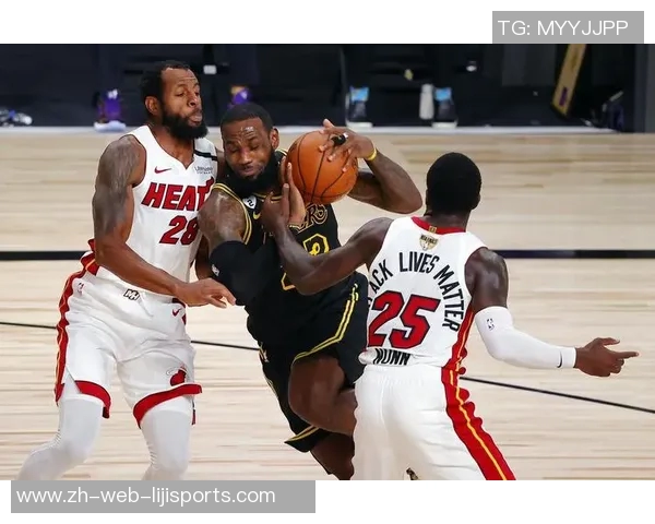 湖人对决热火G1精彩录像回放全景解析与比赛亮点总结